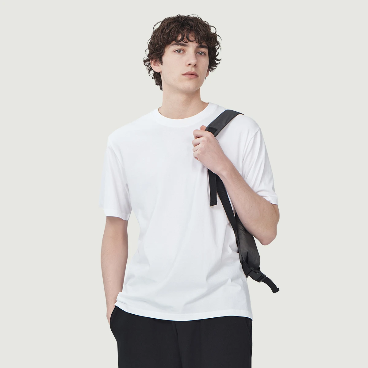 220GSM Unisex Regular Fit Crew Neck T-shirt - thumbnail image 2