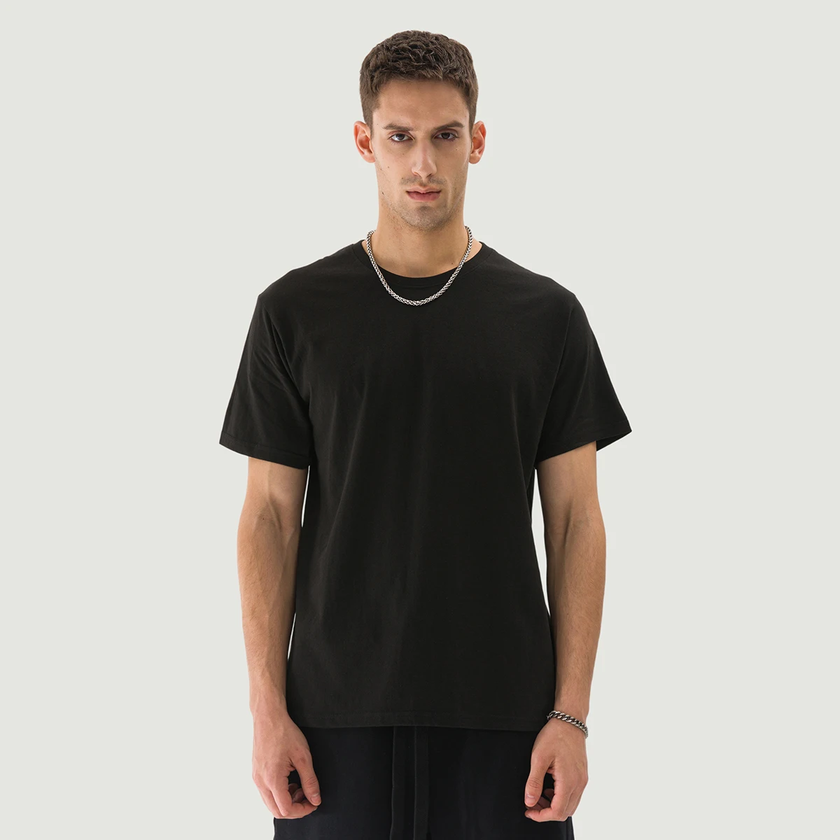 180GSM Unisex Classic Crew Neck T-shirt - main image