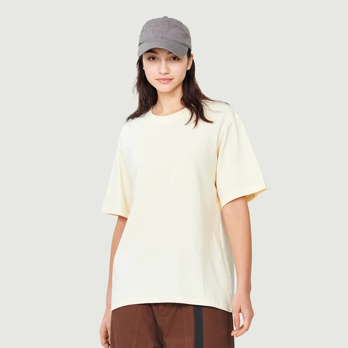 220GSM Unisex Regular Fit Crew Neck T-shirt - thumbnail image 2