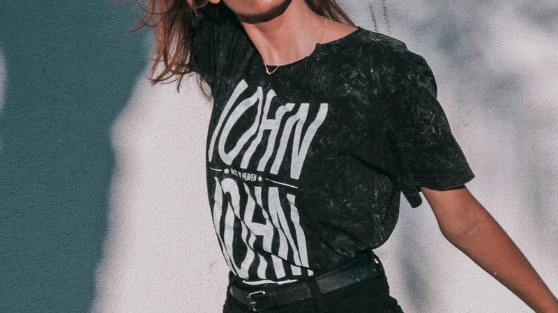 custom-vintage-t-shirts-front-font.jpg