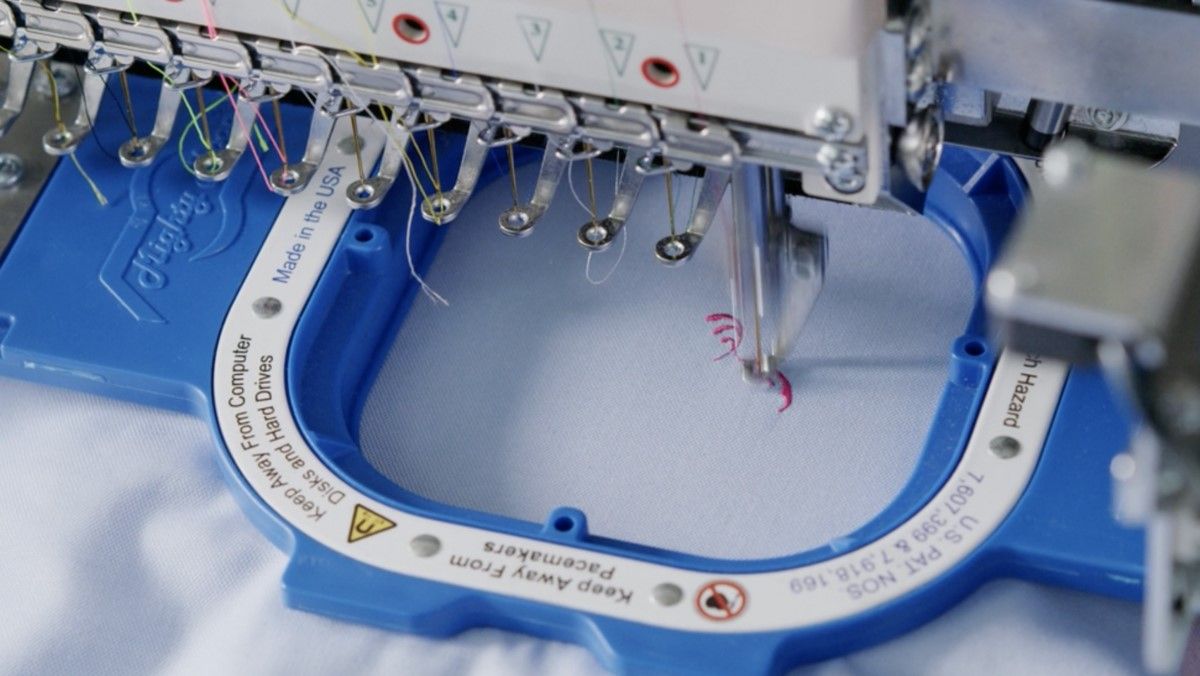 embroidery-stitch-direction-and-density.jpg