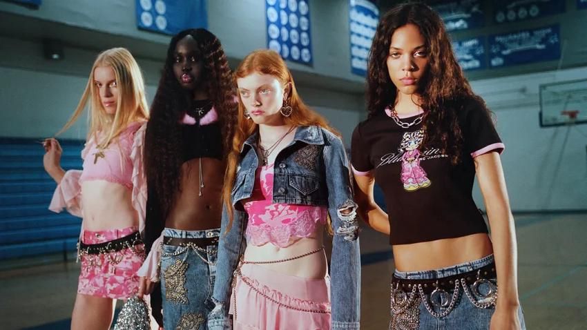 y2k-aesthetic.JPEG