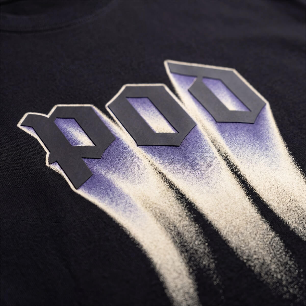 T-shirt decoration sample
